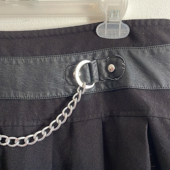 Royal Bones Skirt XL Black Pleated Chain Emo MallGoth Y2K Daang Goodman Y3K - Picture 7 of 12